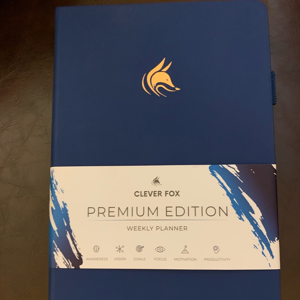 Clever Fox Weekly Planner. Navy Blue